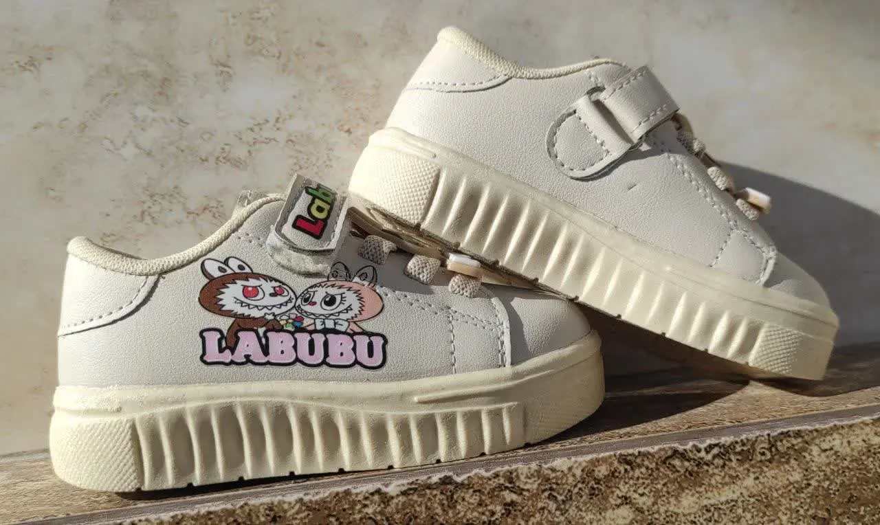 ✅ لبوبو بچگانه رنگ کرم