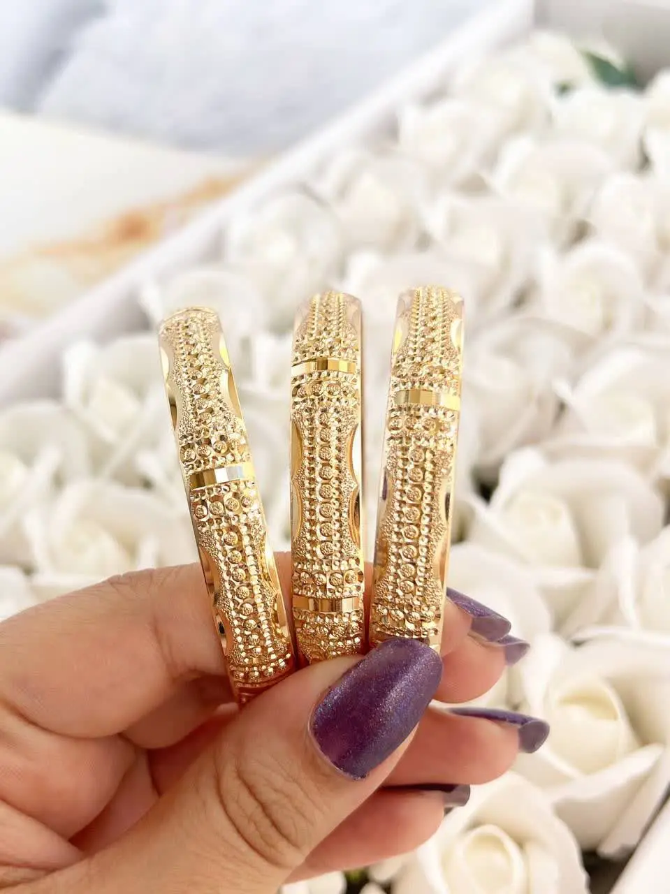 النگو اصل طلاروس