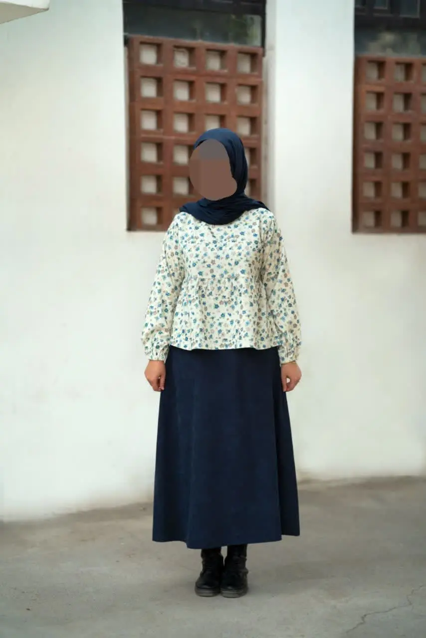 ⁨شومیز و دامن طلوع ☀️🤍