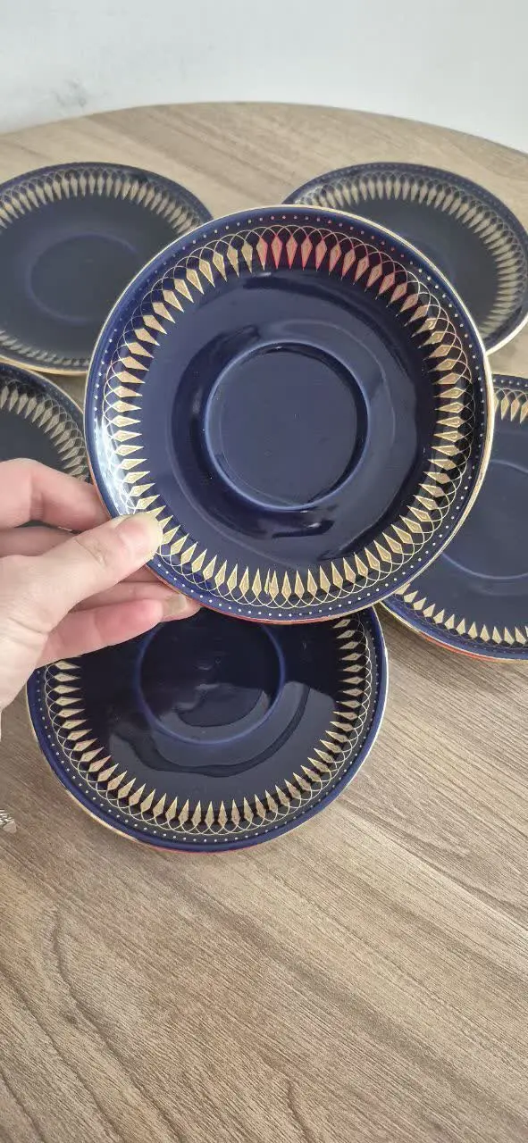 نلبکی سرمه ای