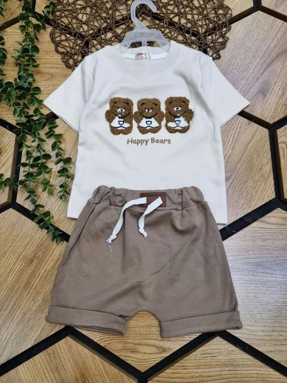 💎☘️🌠👗👔👚🎽🇮🇷
