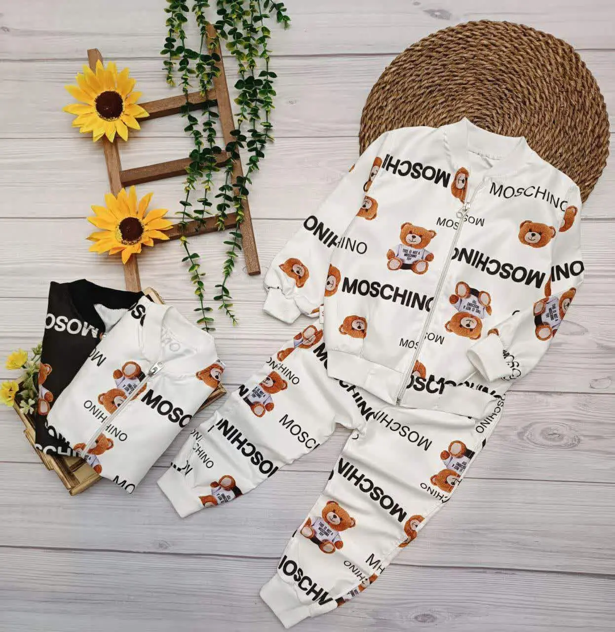 ست سویشرت و شلوار MOSCHINO 🐻🐻
