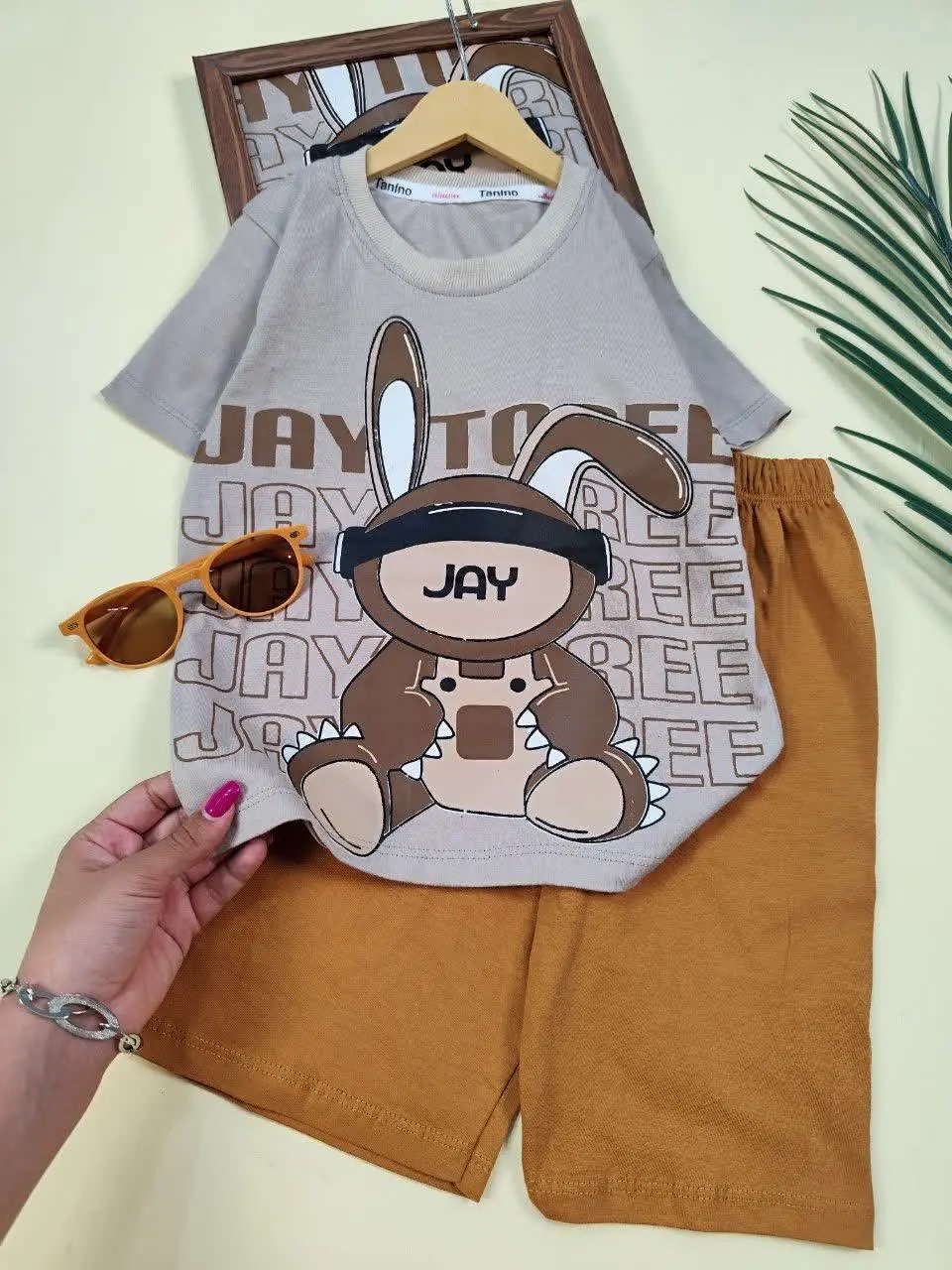 تیشرت شلوارک خرگوش jay
