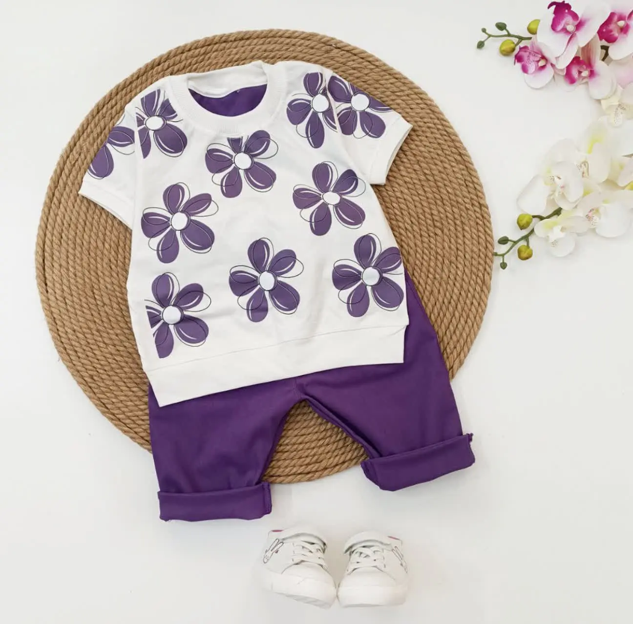 تیشرت شلوارک گل گلیمون رسید😍😍
