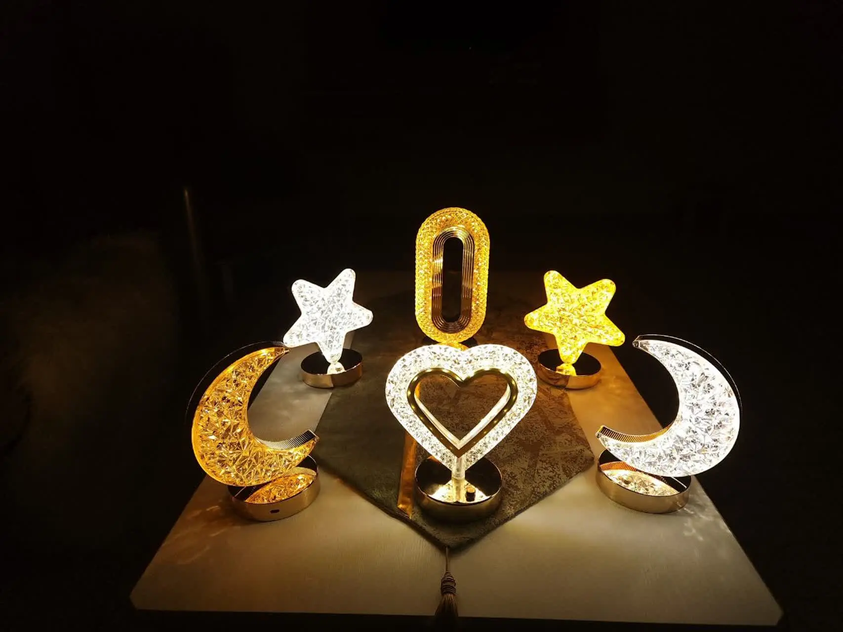 آباژور‌های شارژی 
