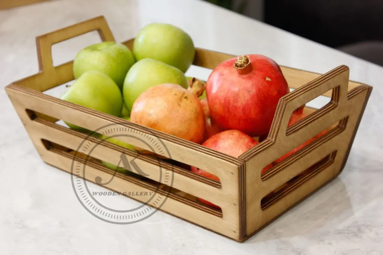 سبد میوه چوبی
