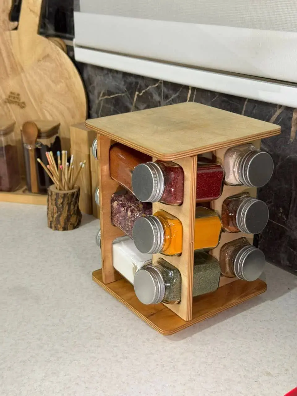 جاادویه گردان ۱۲ تایی همراه با درپوش 
