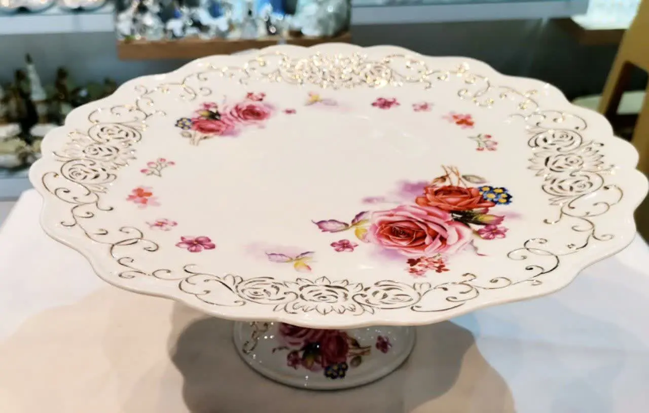 شیرینی خوری پایه دار لمونژ
