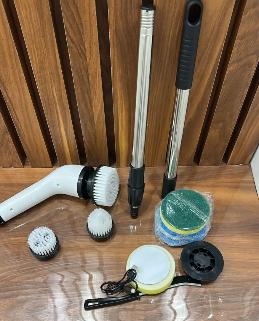 فرچه شستشو شارژی دسته بلند
