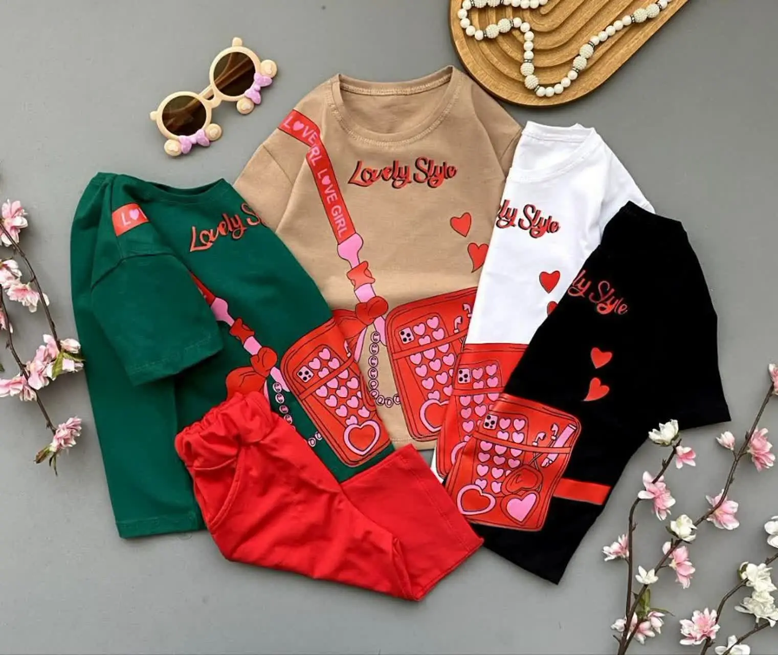 👚 نام: تیشرت شلوارک چاپ کیف دوشی
