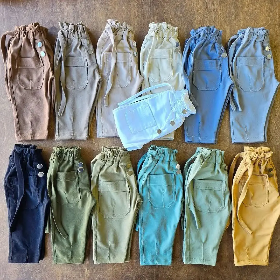 شلوار کتان مام فیت نقلی سایز ۴۰
