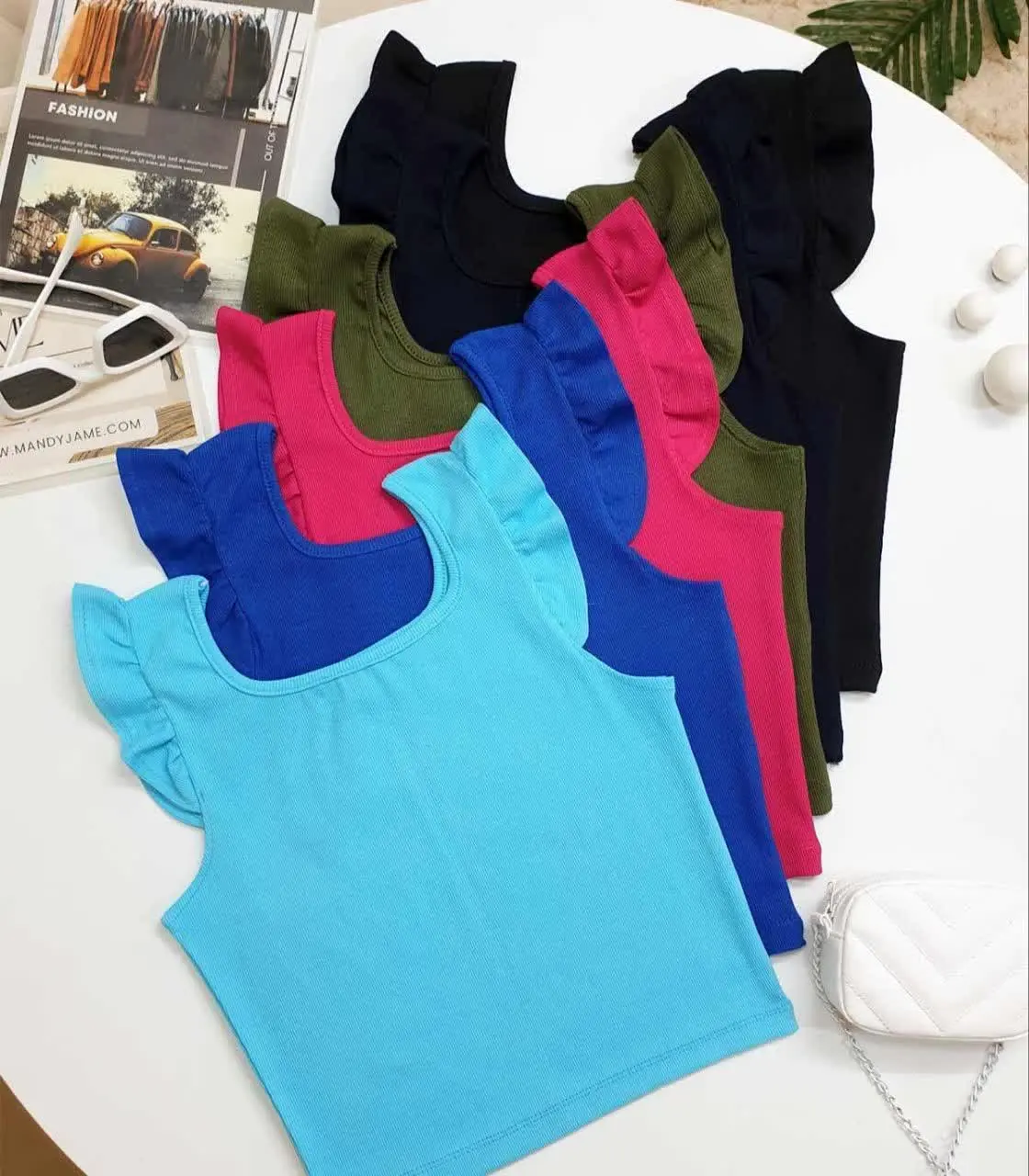 کراپ لند رنگی‌ترین شاپ ایتا 🫀✨
