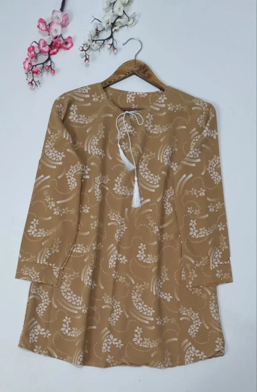 🌸 یه تونیک خوشگل و زیبا با پارچه با کیفیت و سبک و خنک، بدون چروک شدن. 
