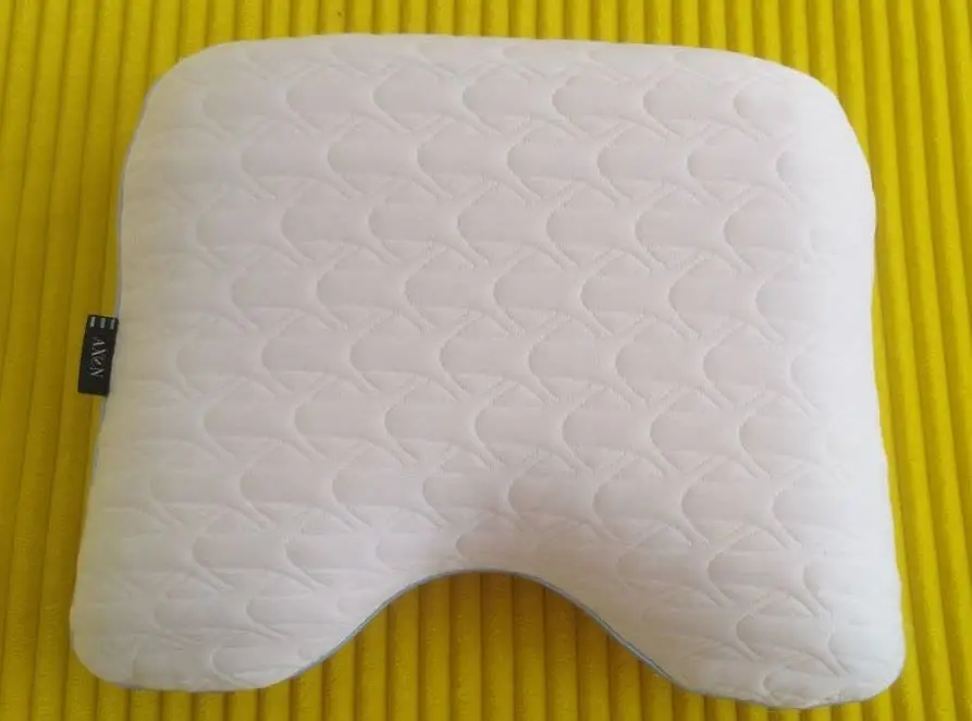 برای گردن درد و خروپف