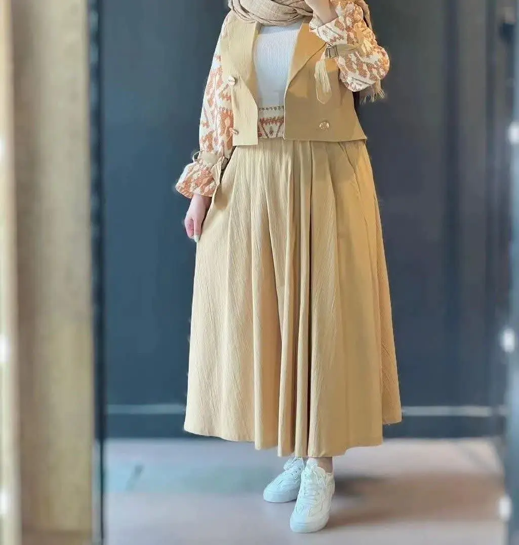 👚نام: کت و دامن رها
