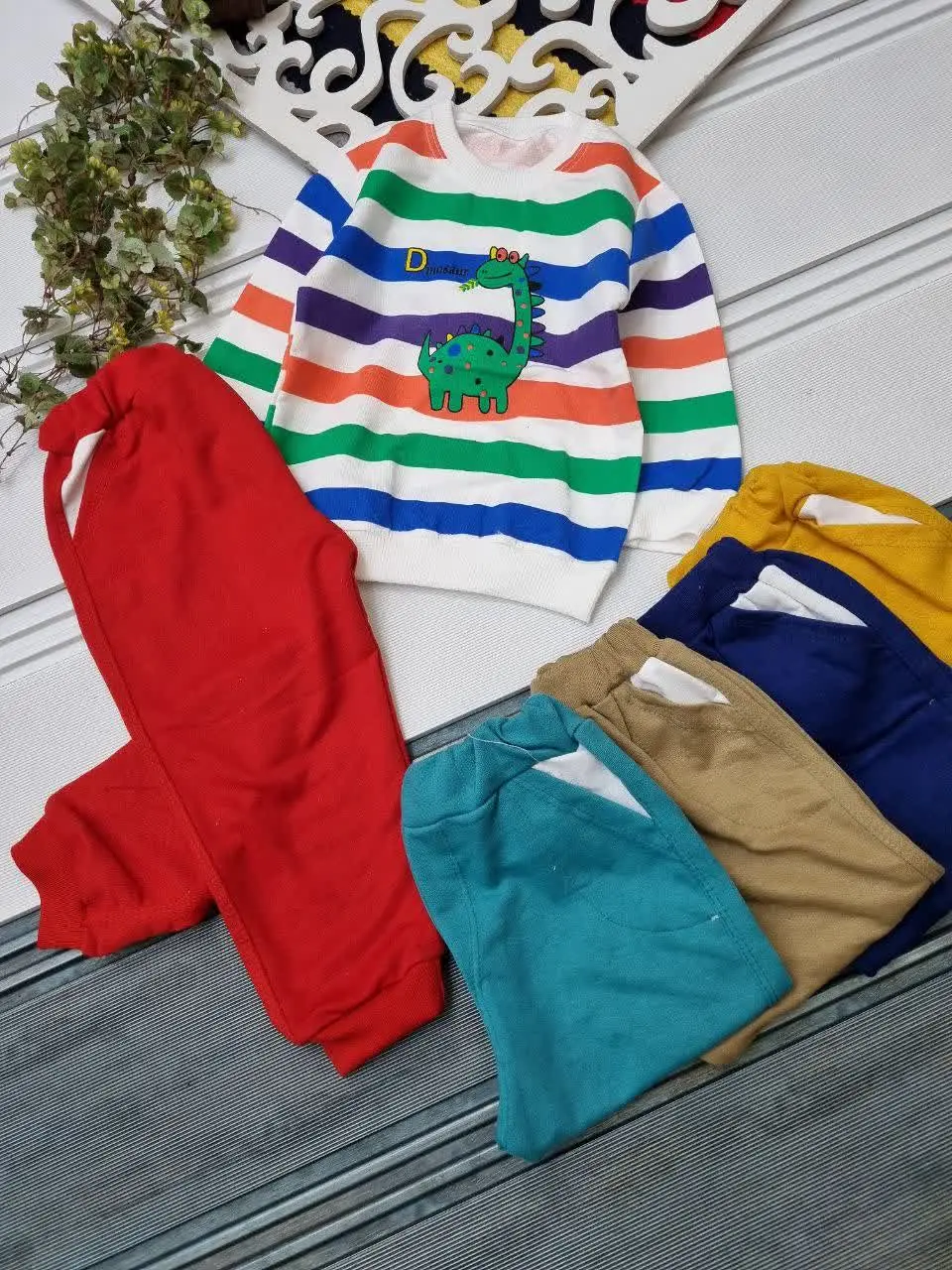 🇮🇷🧥🧶👗👚👔🎽👕👖💎
