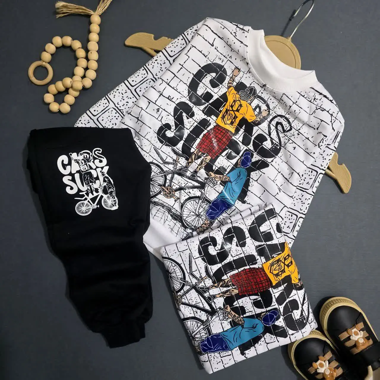 👚 نام: ست پسرانه پاییزه دوچرخه