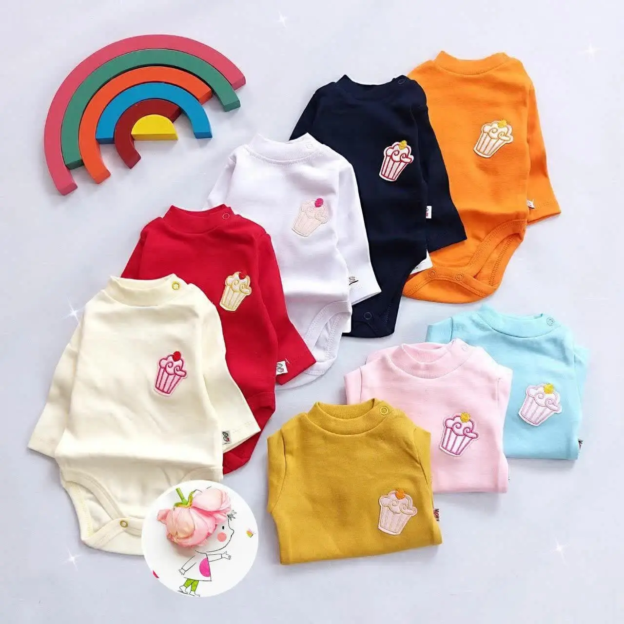 بادی تک دخترانه‌ی کاپ کیک 🧁
