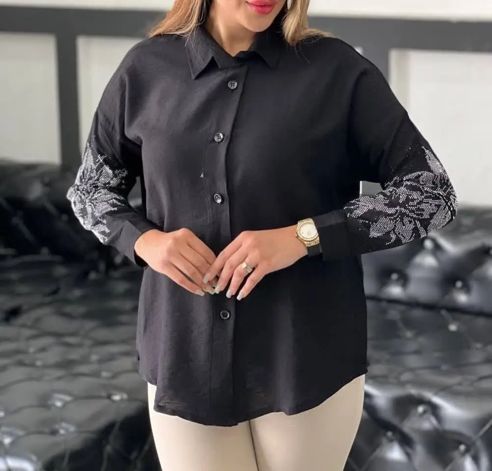 مدلو ببین چقدر نازه 🥰چه دلبری می‌کنه😍 جنس عالی درجه یک👌 تنخور فوق العاده شیک و جذااااب💥😘
