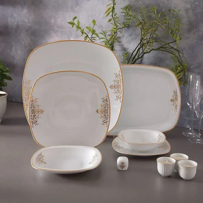 سرویس ۲۷ پارچه کواترو مونت کارلو طلایی درجه سه 
