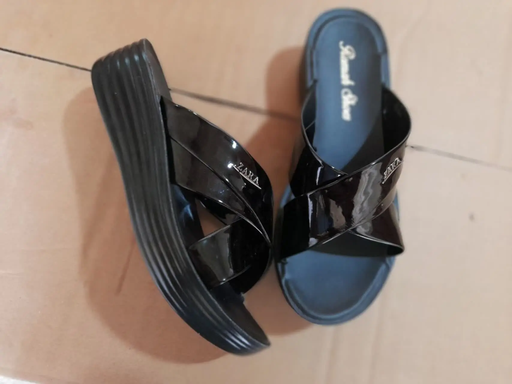 مدل صندل زنانه رستا 
