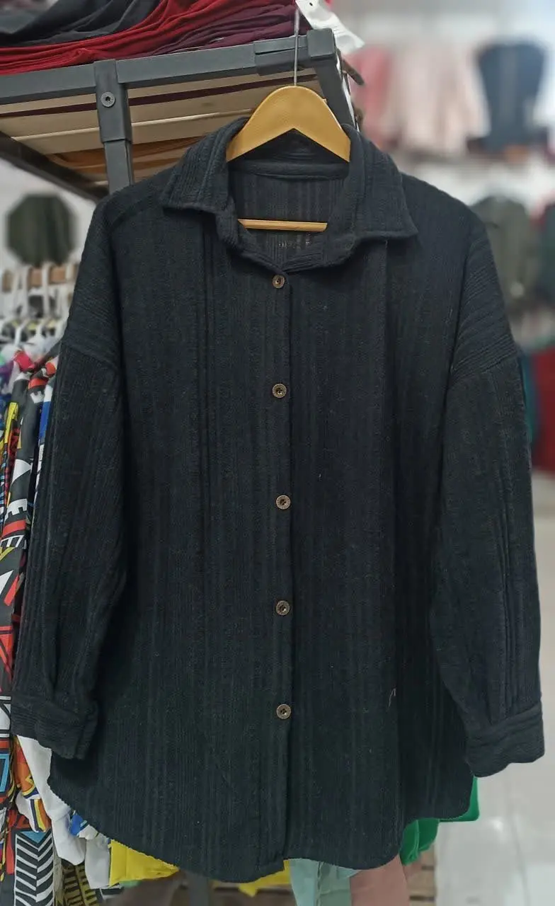 ✨️نوع محصول: مانتو یقه انگلیسی 
