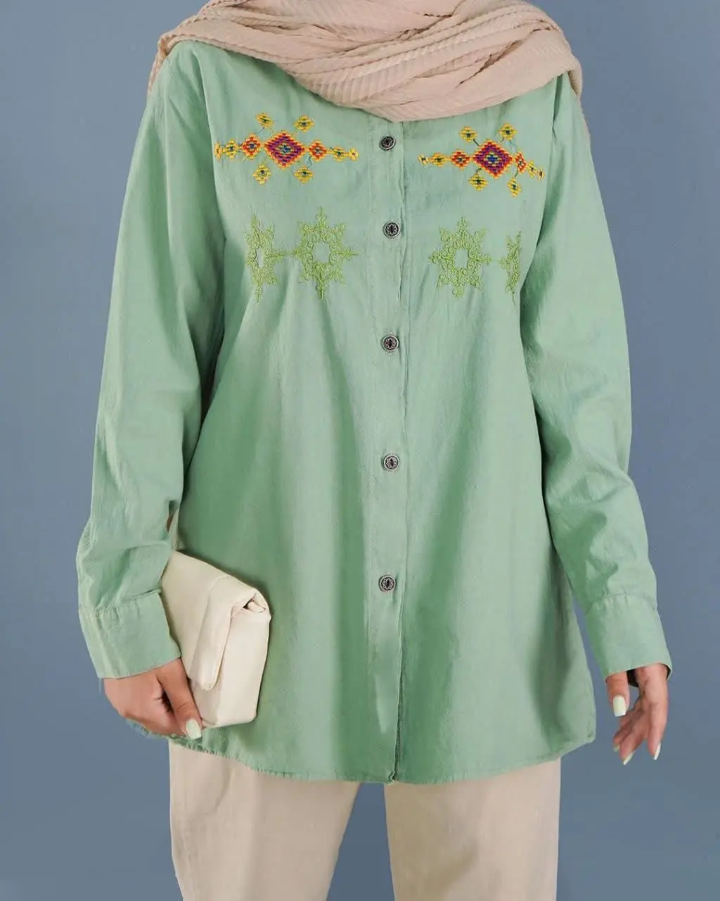 🖋نام: مانتو گلدوزی سنتی
