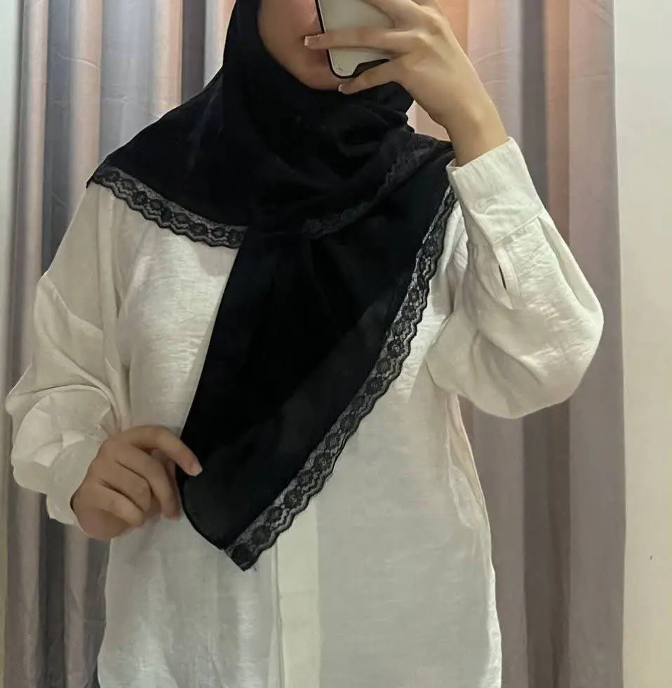 🖋نام: روسری کرپ مجلسی دور دانتل
