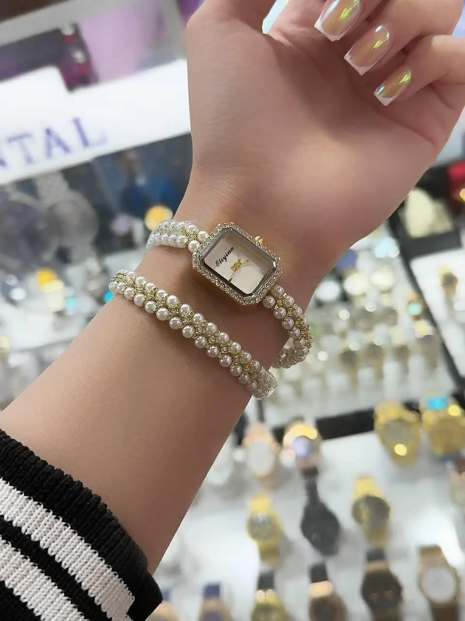 #ساعت پرفروش دولاین مرواریدی
