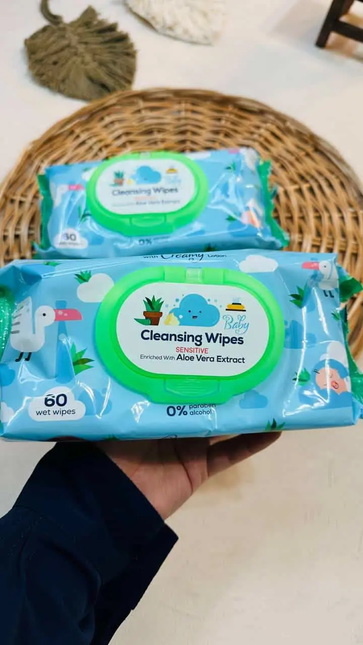 دستمال مرطوب ۶۰ عددی آلوئه ورا نورادی و کودک کد ۱۸۶۴ 
