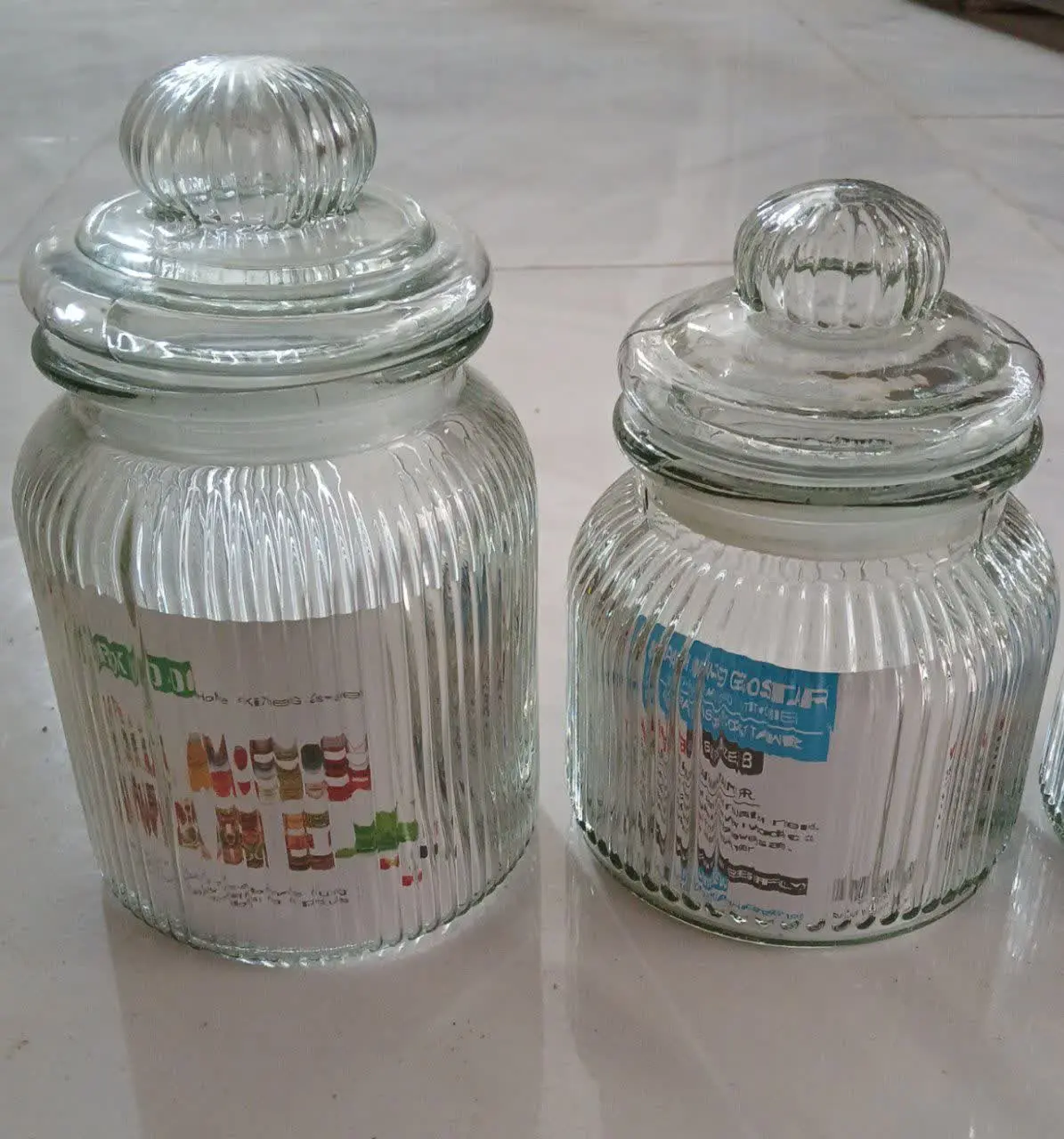 بانکه شیشه‌ای
