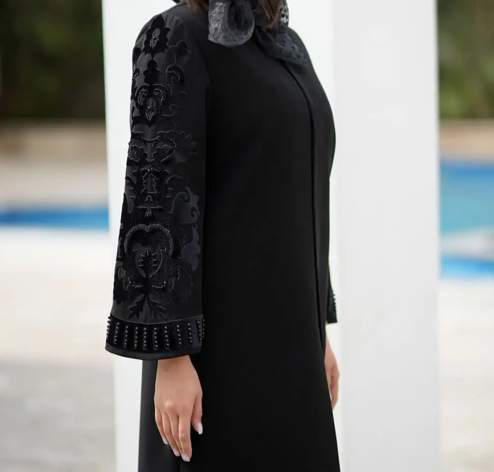 💐مانتومجلسی کرپ سنگدوزی