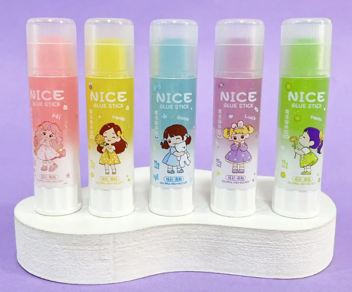 چسب ماتیکی شاین دار دختر کیوت