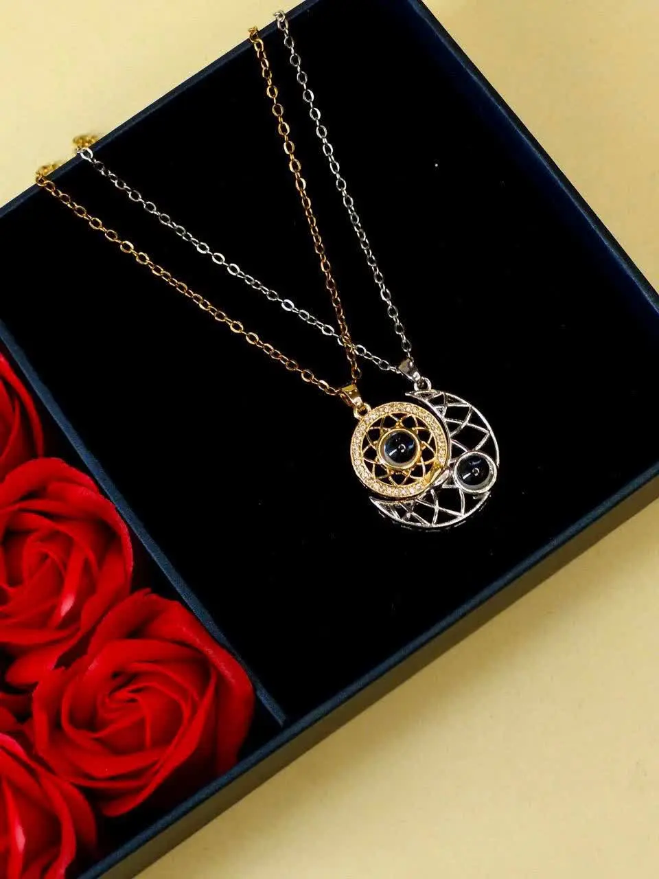 گردنبند ست مهر و ماه