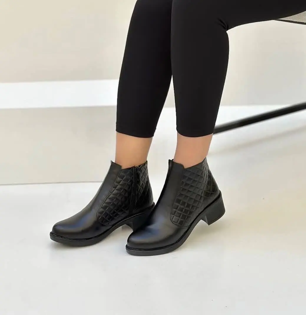 رویه چرم و شنل دوزی