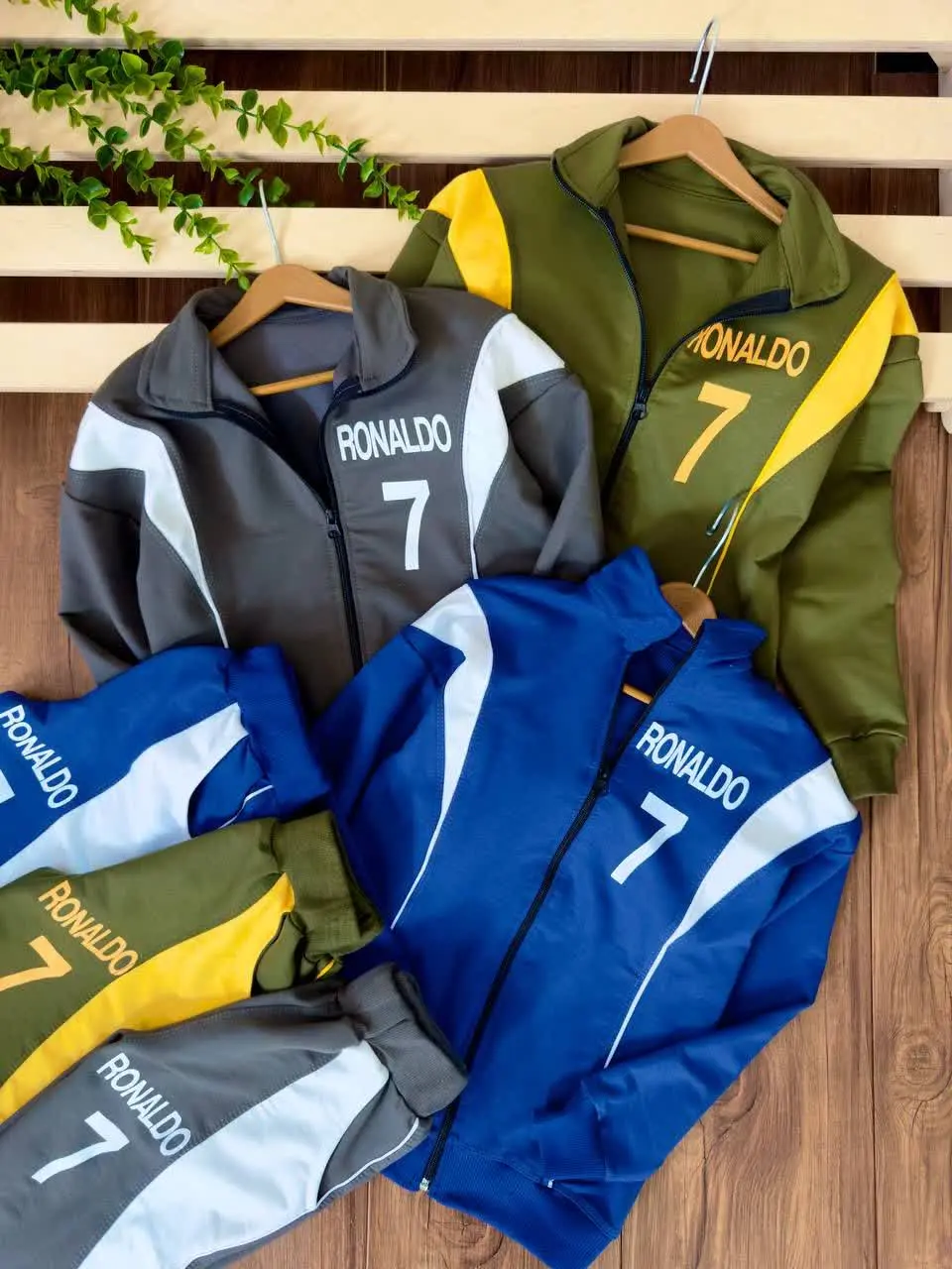 👚نام: سویشرت شلوار رونالدو 😍