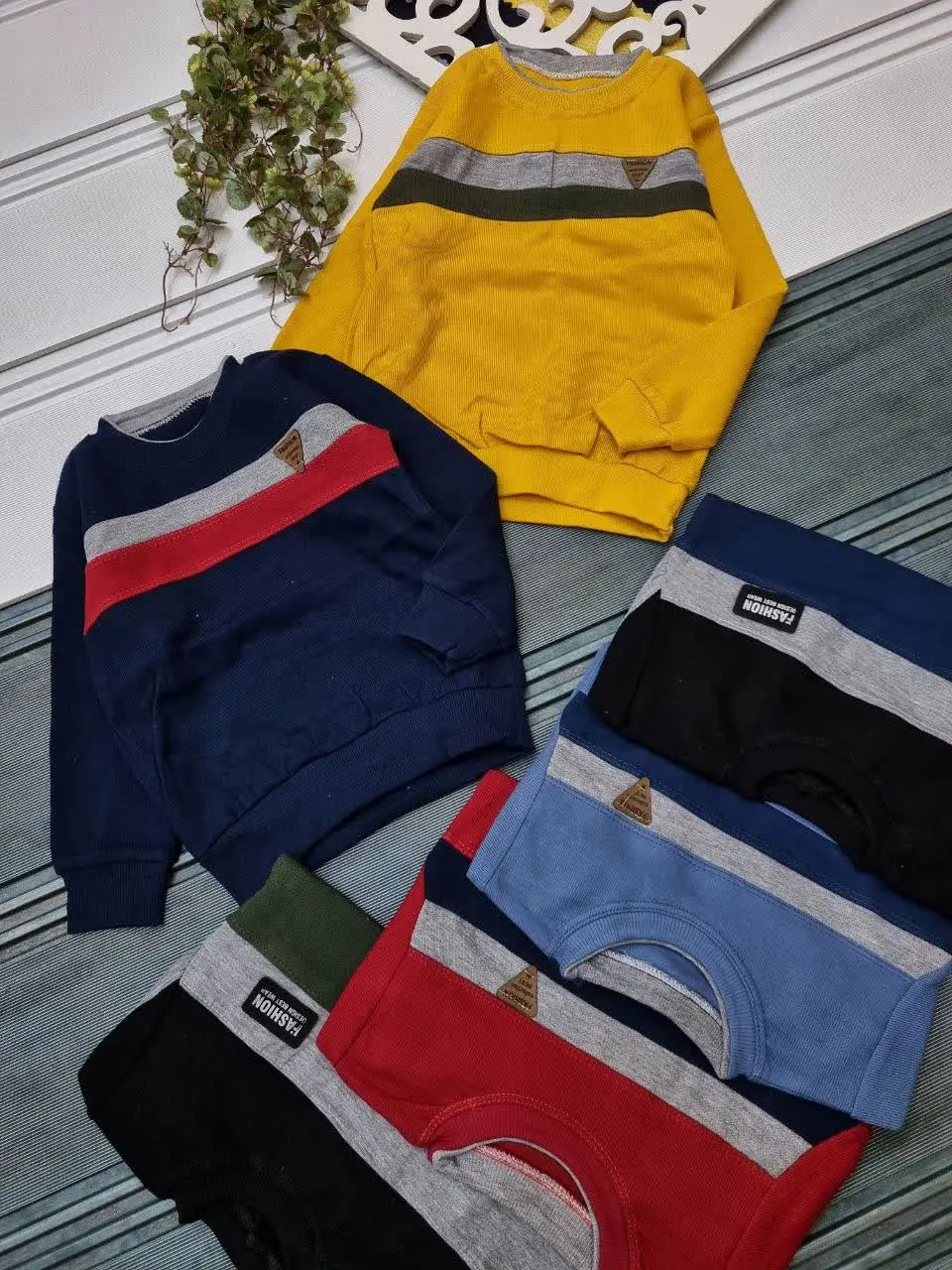 🇮🇷🧥🧶👗👚👔🎽👕👖💎
