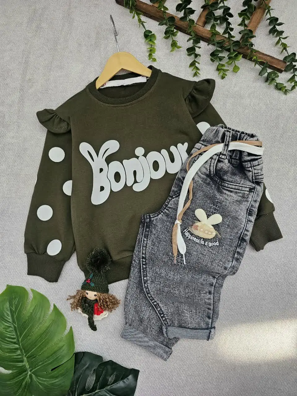 بلوز تک bonjour 
