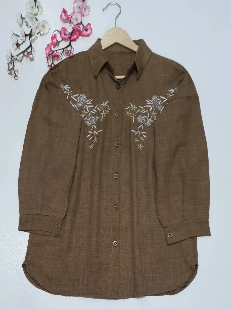 💥 مانتو جلو دکمه گلدوزی