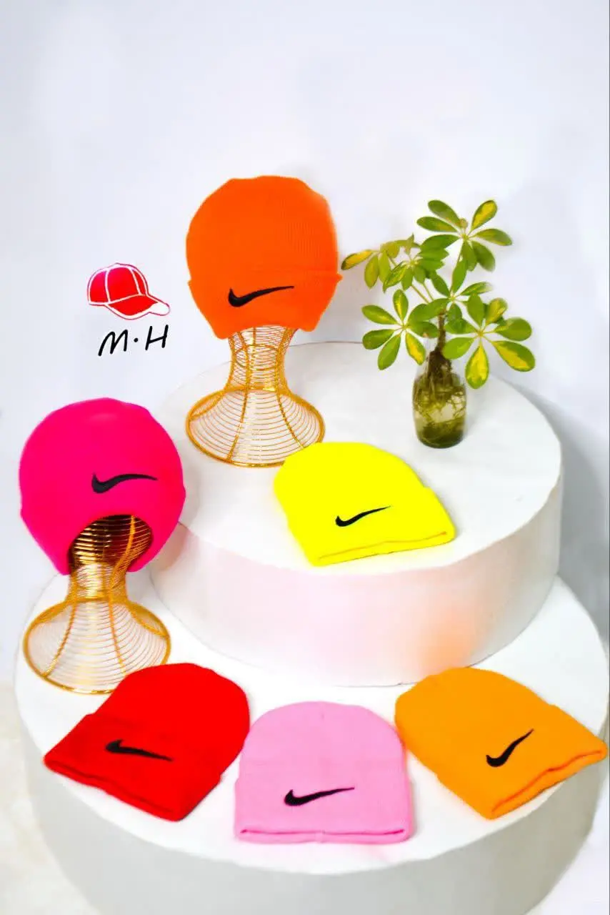 کلاه رنگی نایک واستون شارژ...