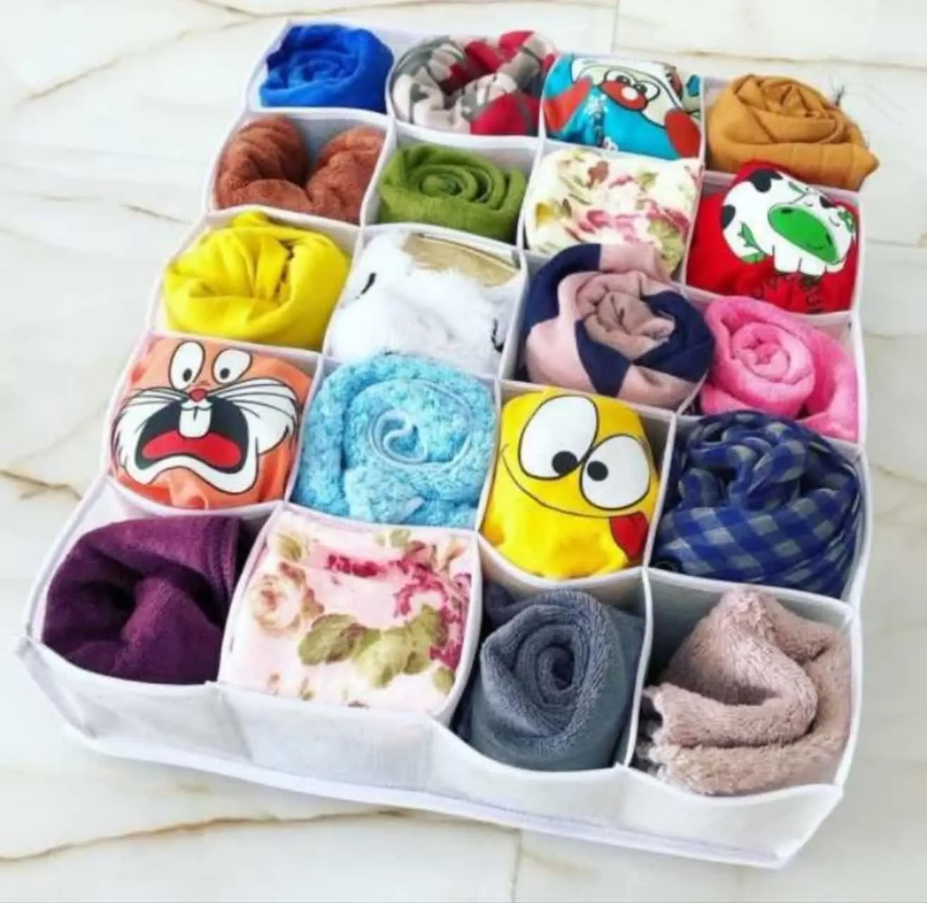 مناسب برای لباس زیر، جوراب و …