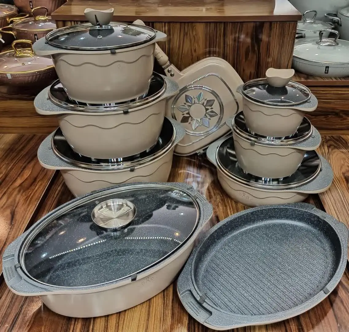 🫕🫕 حراج، ویژع سرویس ۱۷پارچه ویتنبرگ🫕🫕
