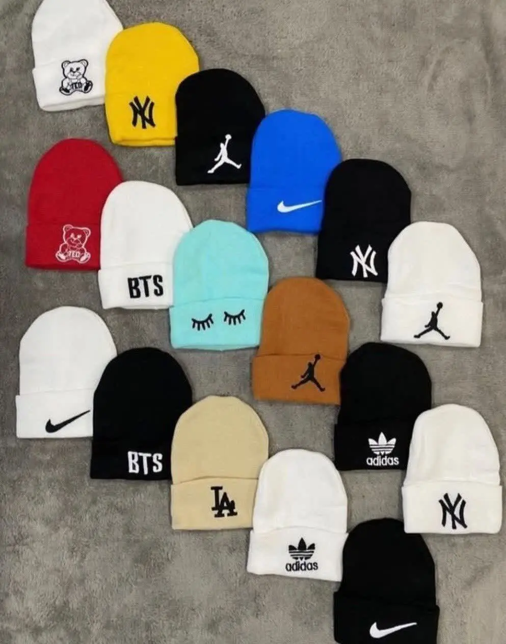 ⭕️کلاه بافت گلدوزی مختلف ومیکس