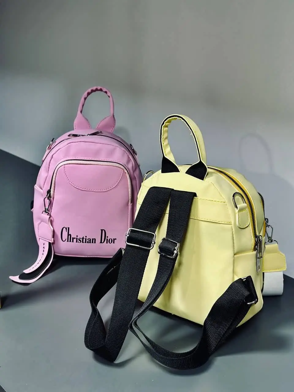 کوله دخترانه
