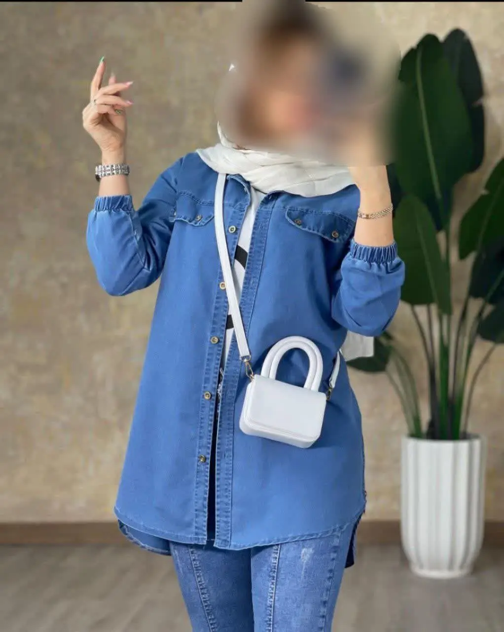 نام: مانتو بغل زیپ نیل
