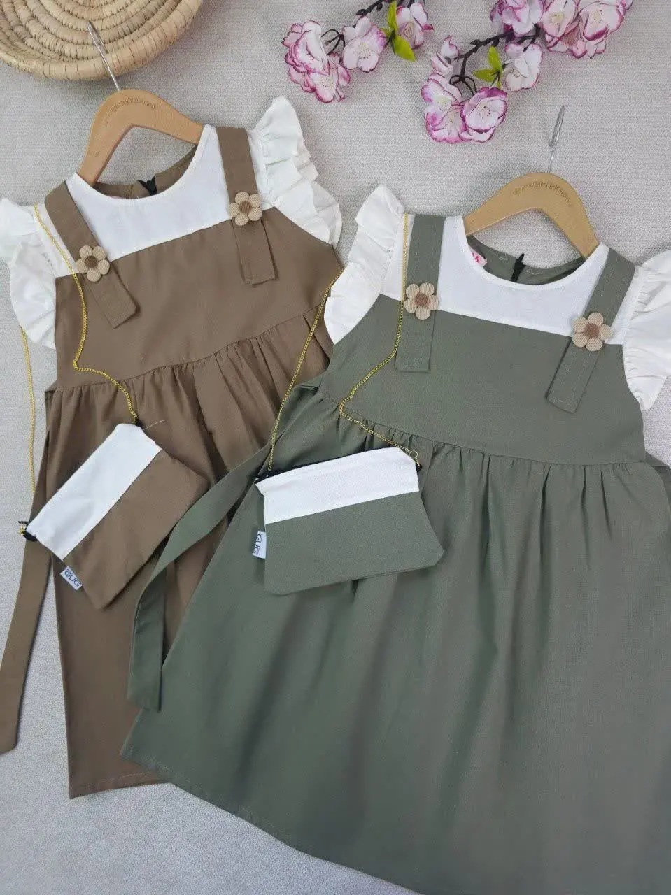 پیراهن دخترانه آنا همراه کیف
