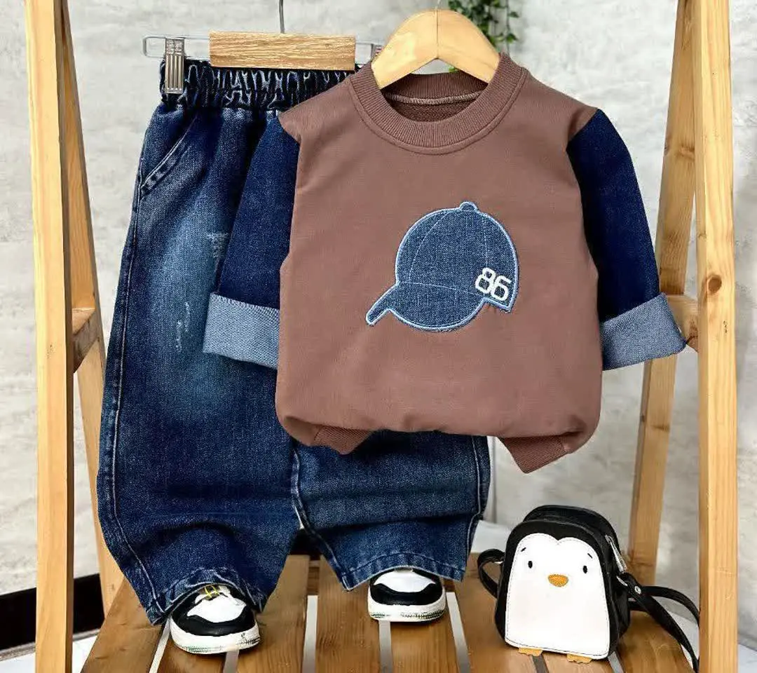 ست بلوز شلوار طرح کلاه گلدو...