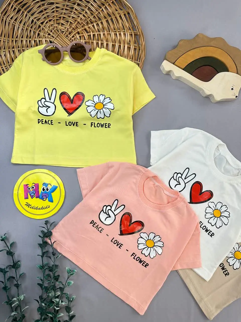 بلوز تک کراپ طرح قلب و گل نوزادی و کودک کد ۱۱۴۰۰۱ 
