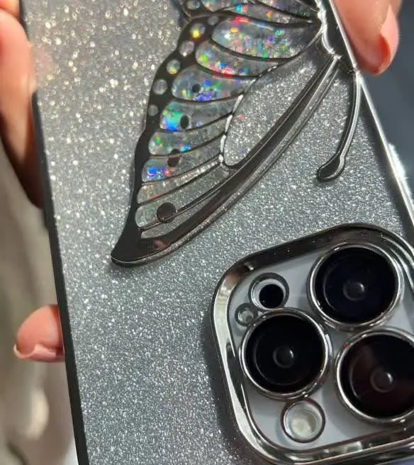 📱مدل قاب: قاب پروانه شاین آکواریومی در سه تم رنگی مختلف مخصوص انواع #سامسونگ #شیائومی و #آیفون 
