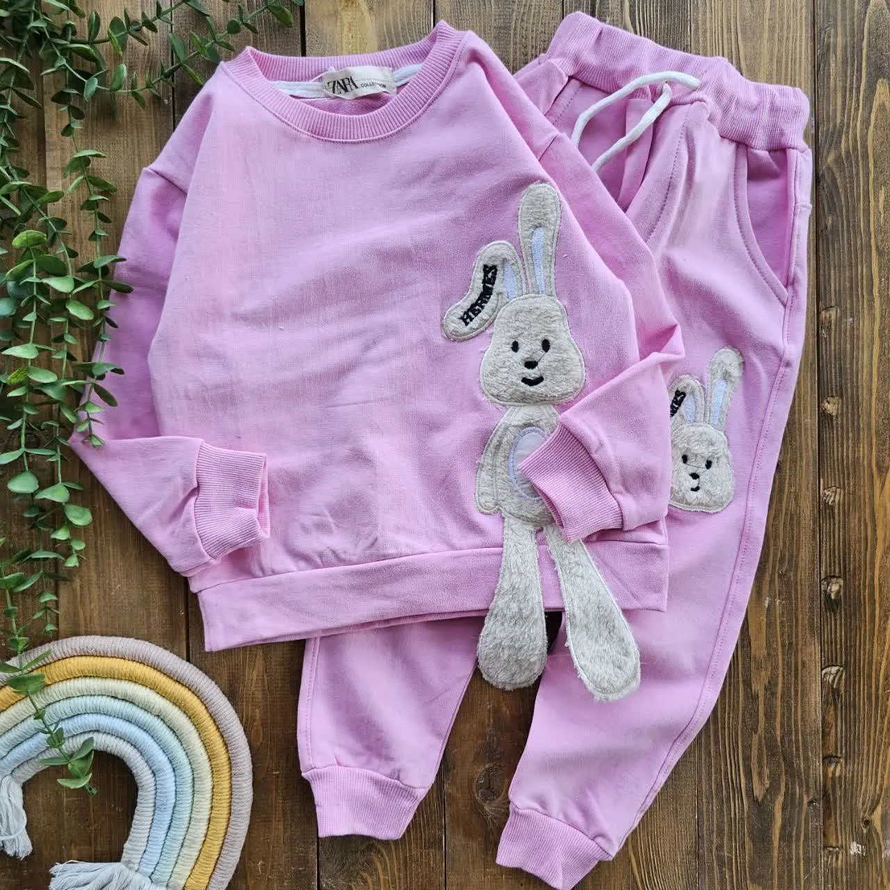 نام: خرگوش پا دراز 
